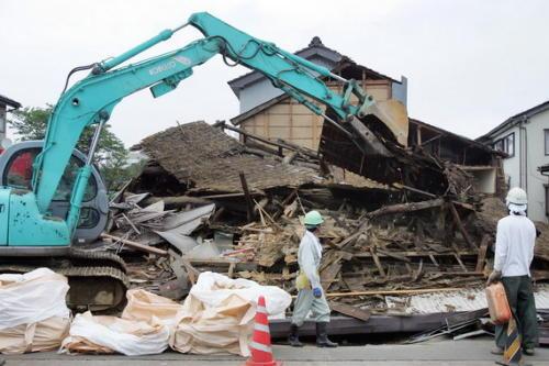 日本新潟地震多吗