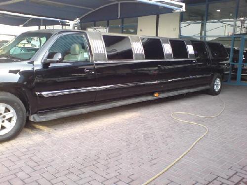 具小马光一说迪拜名车泛滥主要还是价格便宜