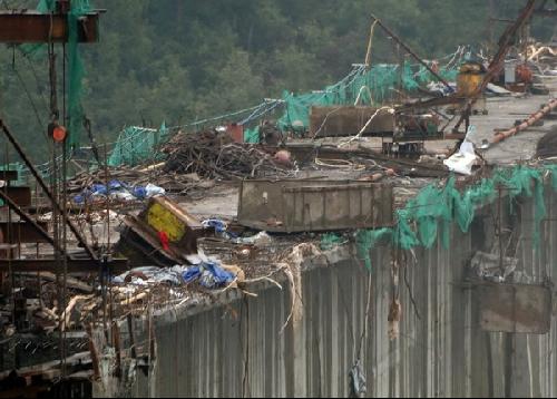 重庆武隆发生安全生产事故已有11人死亡[组图]