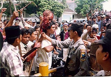 1998年印尼骚乱:我们的女同胞遭遇了什么?