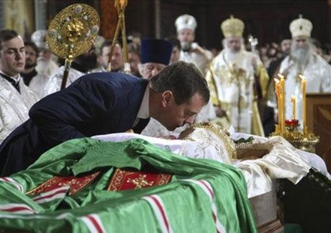 Ortodoksi Hautajaiset Pukeutuminen
