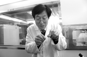 专家称山东克隆胚胎意义不重大 当事人称可鉴定
