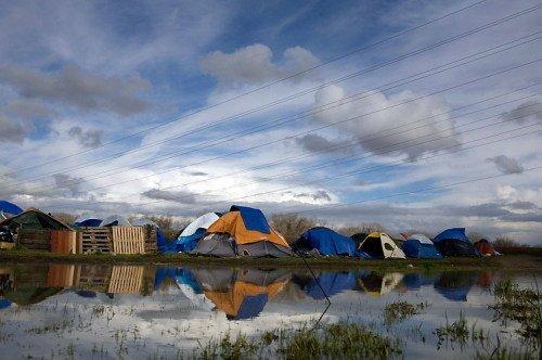 美国经济危机下的帐篷村[组图]