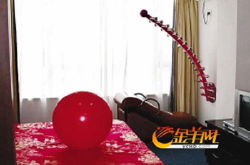 夫妻酒店军装专供情侣情趣性生活(图)什么叫套房情趣图片