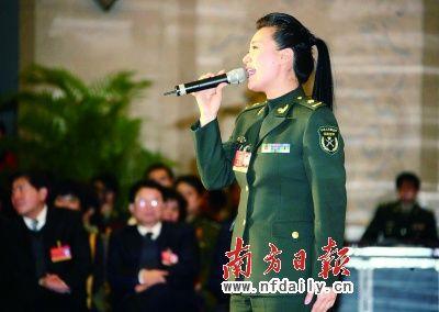 谭晶戴玉强唱《红旗三部曲 陈毅之子任词作