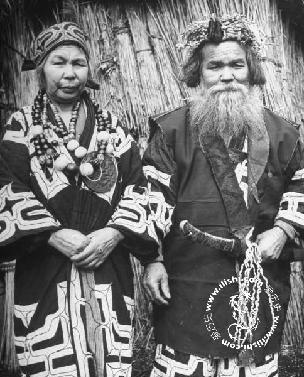 1946年拍摄的阿伊努人:日本列岛的原住民_全