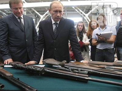 普京亲试pp-2000冲锋枪 将会取代aks-74u(图)