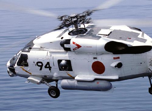 日本自卫队事故连连 直升机海上紧急迫降2人失踪