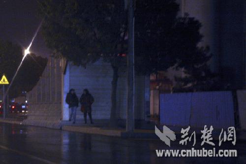 多地“站街女”活动猖獗 网友愤而投诉_第1页_南京 ...