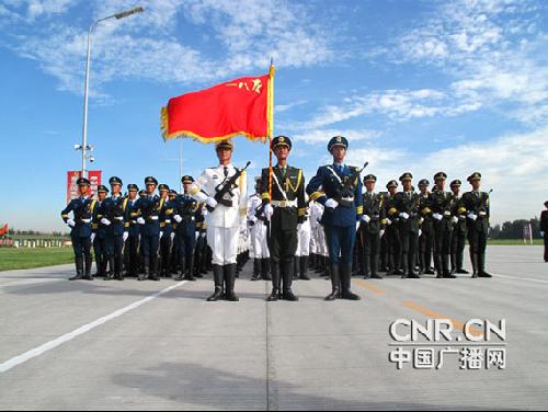 参加国庆阅兵的三军仪仗队.中广网记者陶宏祥 摄