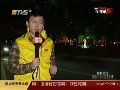 广州女子当街被强拖上军牌车