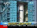神舟九号发射塔架第三组回转平台打开