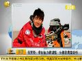 任贤齐参加拉力赛新疆训练 头撞仪表盘受伤