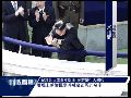 金正恩向民众挥手致意 民众高喊“金正恩”