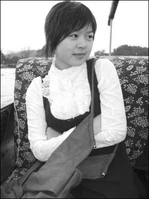 湖南17岁图片整容成李湘手术a图片(组图)卡通肚子痛女生少女图片