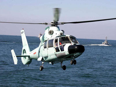 中国直-9舰载型直升机和"黑豹"直升机都是法国"海豚"直升机的改进型