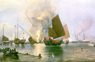 第一次鸦片战争海战景象,中国水师战船被英军明轮炮舰轻易击毁