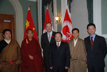 中国藏学家活佛代表团访问卡尔加里