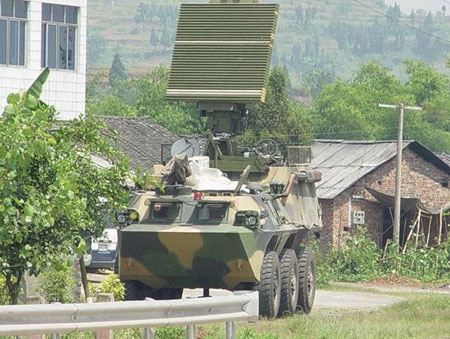 解放军新装备的机动雷达车"北剑-0709(t)":海外猜测新电子战场系统而