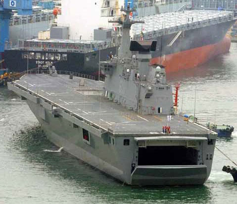韩国"独岛"号两栖攻击舰,曾有韩国媒体将其成为"轻型航母"