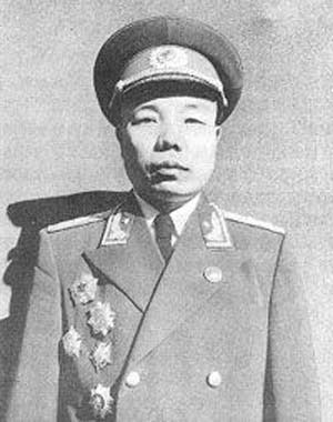 最年轻的将军_谁是新中国史上最年轻的开国将军
