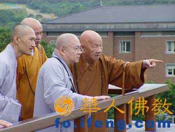 中国佛教协会十四日率团参访法鼓山
