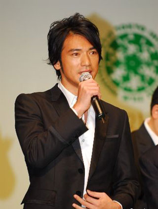 梁朝伟,金城武现身日本 被木村拓哉调侃很尴尬(组图)
