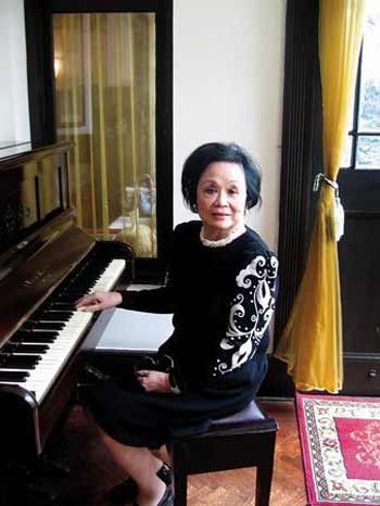 2008年3月,宋子文的长女宋琼颐女士在上海宋家旧宅参加,她对这架