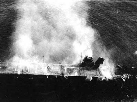 1942年6月4日中途岛海战 日军惨败