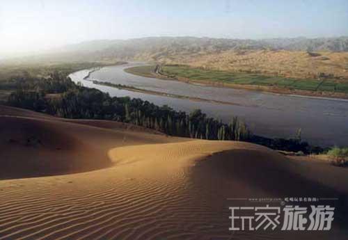 中国最美的六大沙漠之首：沙坡头

