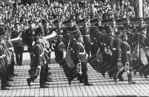 1959年劳动节莫斯科阅兵庆祝活动实录