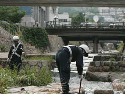 咳嗽可骨折 日本水污染骨癌病震颤全球