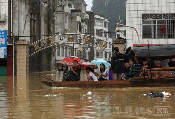 广西柳州 融水遭洪水围城 图集