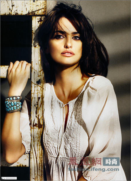 佩内洛普-克鲁兹 (Penelope Cruz) 代言的MNG (Mango) 2009夏装广告大片