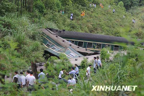 柳城人口_柳城人速看 扫墓 返城大军都在路上,昨晚柳南高速狂堵了20公里