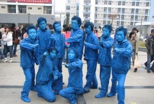变态的行为艺术[组图]