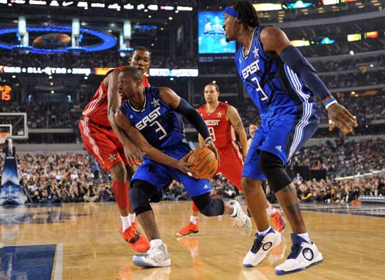 韦德当选2010年全明星MVP 第6次旅程闪电侠