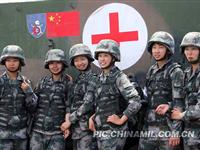 “和平使命-2009”中方卫勤分队里的女兵