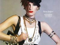艾丽丝-斯图贝格《Vogue》俄版8月号最新大片