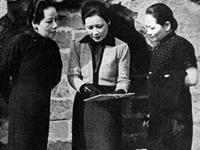 宋氏三姐妹和蒋介石在一起的珍贵合照