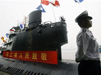 中国海军退役潜艇停驻武汉供教学训练[图集]