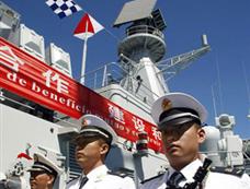 中国海军出访智利 新型051C驱逐舰首次现身南美