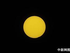 2010首场天文“盛宴” 北京拍摄日食[图集]