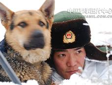 北疆武警部队“虎啸”雪域铸造维稳利剑