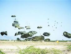 美军82空降师突降海地总统府