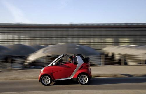 奔驰Smart下月进中国 预订价16万元至21万元