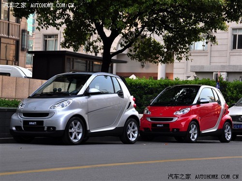 “玩具”中的奢侈品 试驾smart fortwo