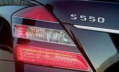 宝马750Li对比测试奔驰S550 豪华霸主之争(6)