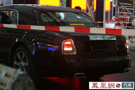 2009上海车展探营：抢拍保时捷等最新车型(组图)(2)
