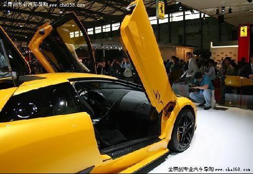 兰博基尼Murcielago LP 670-4 SV实拍 